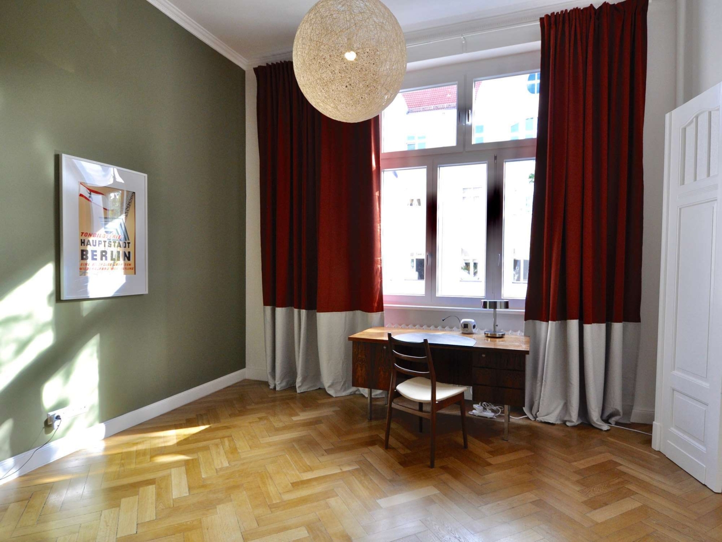 Arbeitszimmer