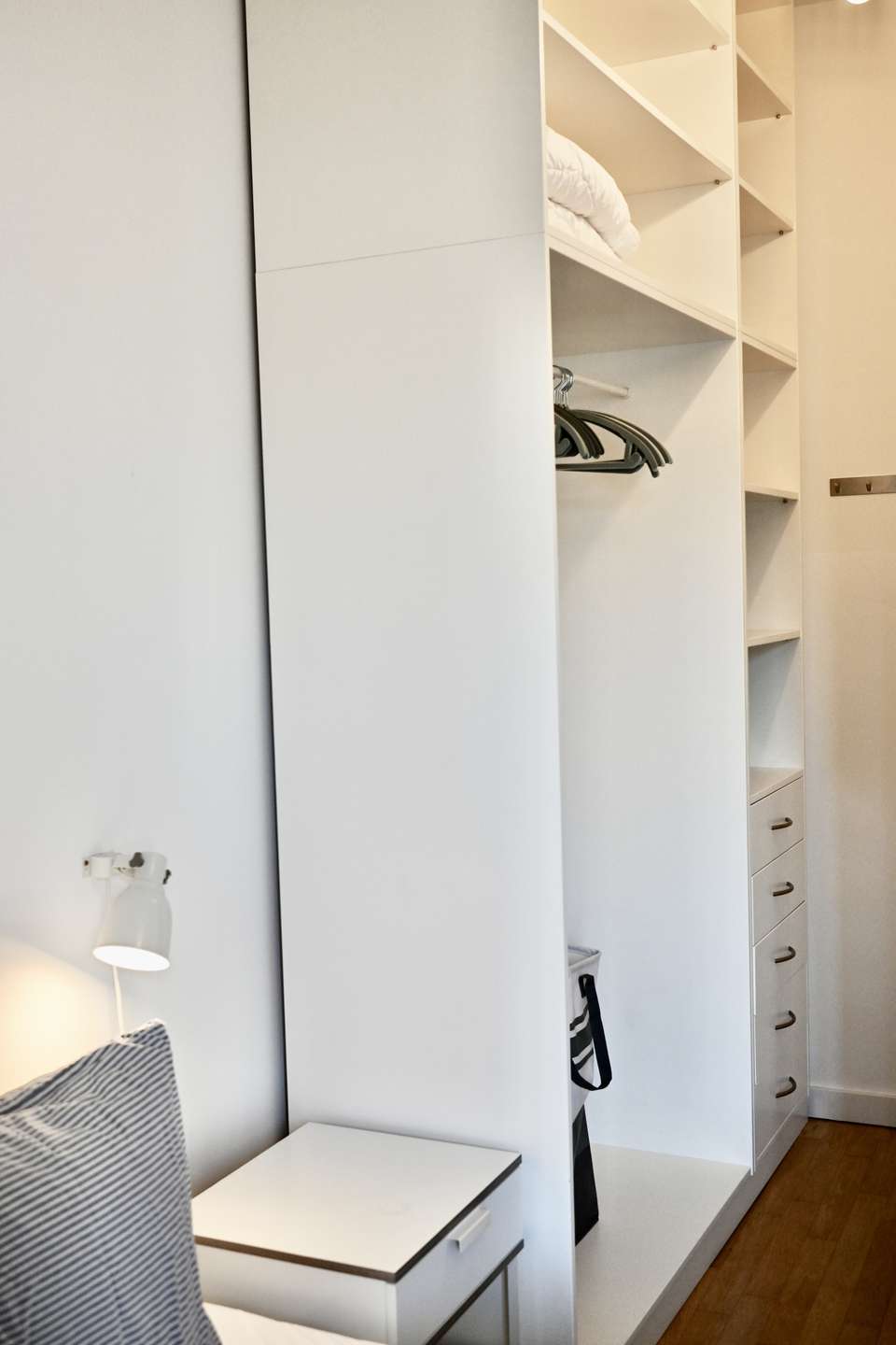 Schrank